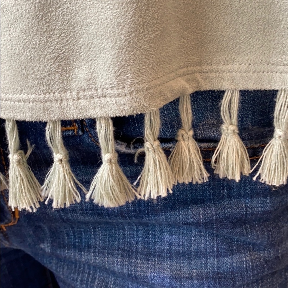 H.I.P Green Tassel Tank - Picture 4 of 5